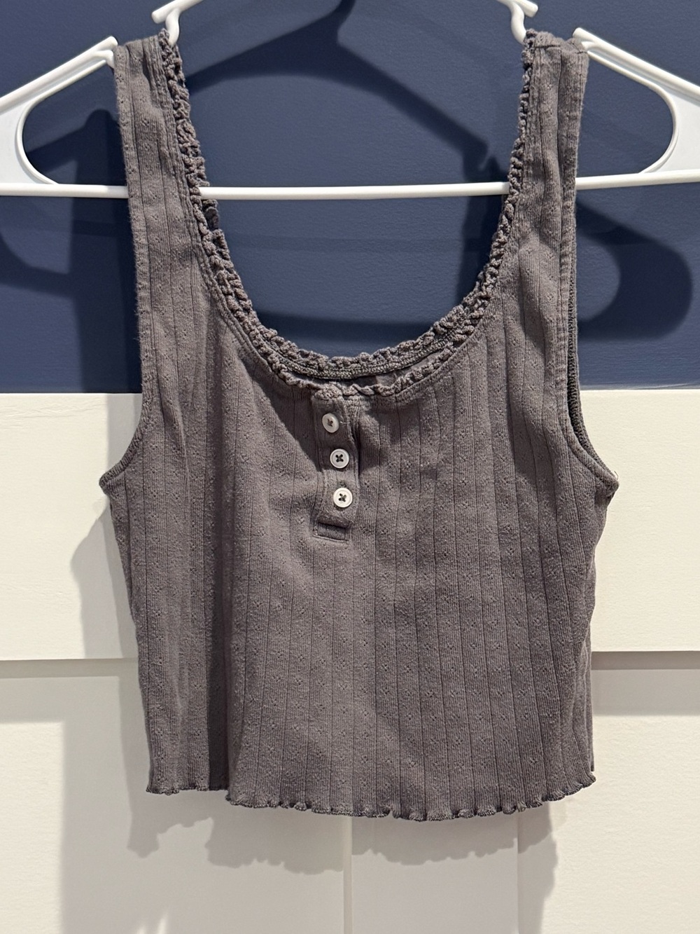 American Eagle Outfitters Ribbed Henley Tank - Gray / Brownish
